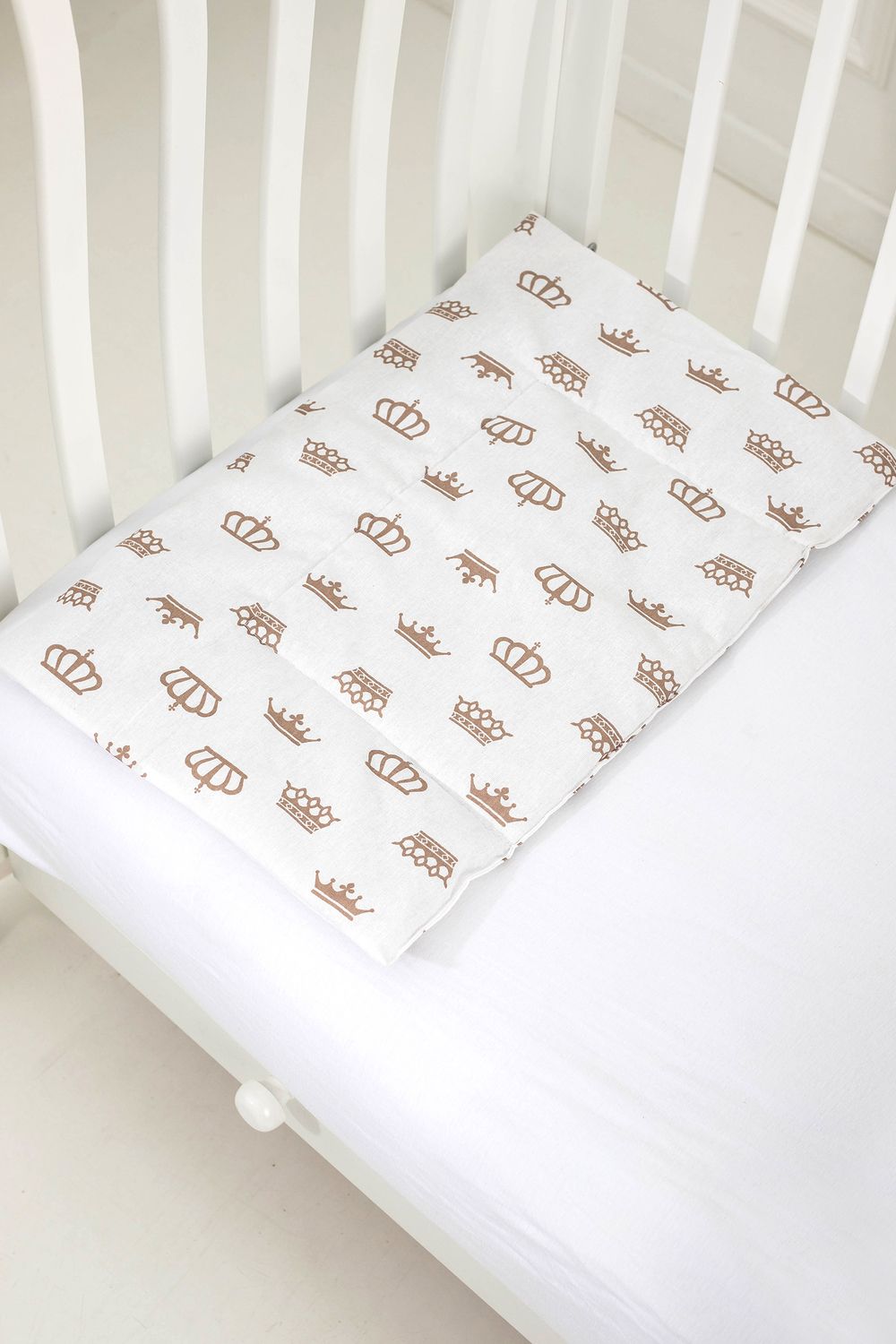 Подушка тонкая 40х60 арт. ПДТ-короны