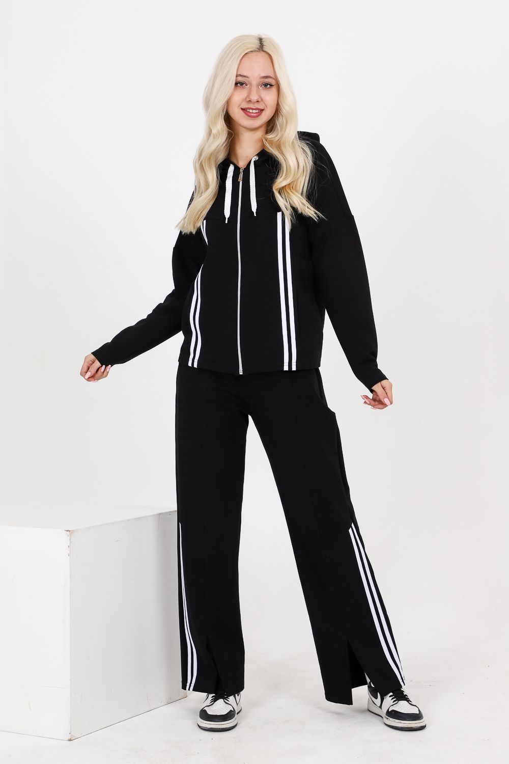 Костюм 8286 - черный