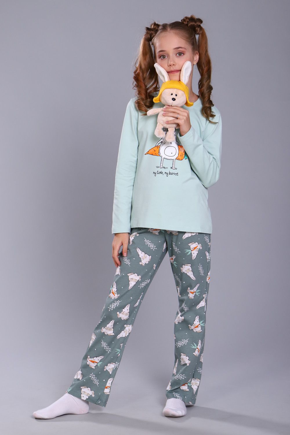 Пижама для девочки Зайцы-морковки арт. ПД-15-048 - ментол/зеленый