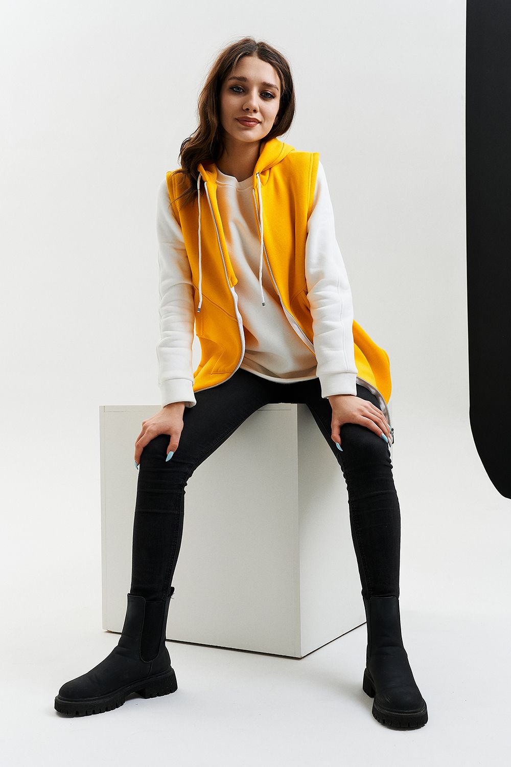 Жилет 8307 - желтый