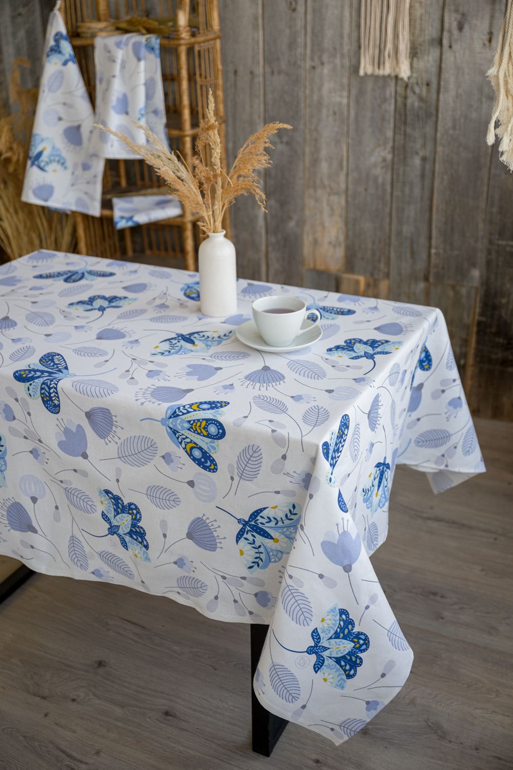 Скатерть Колибри - белый
