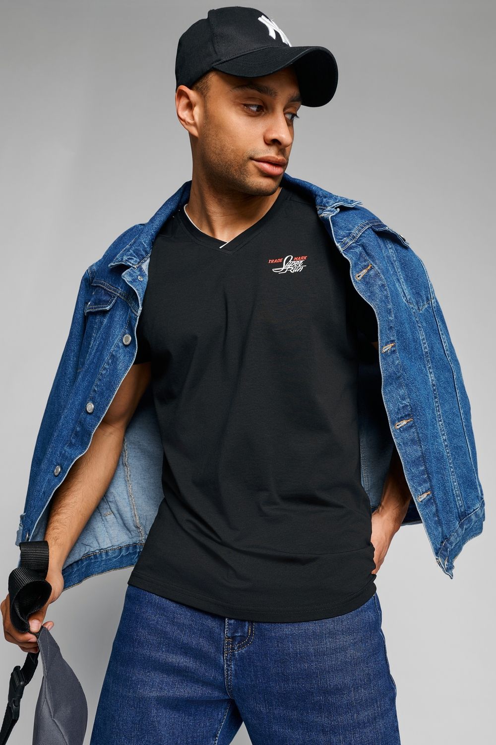 Футболка 63117 - черный