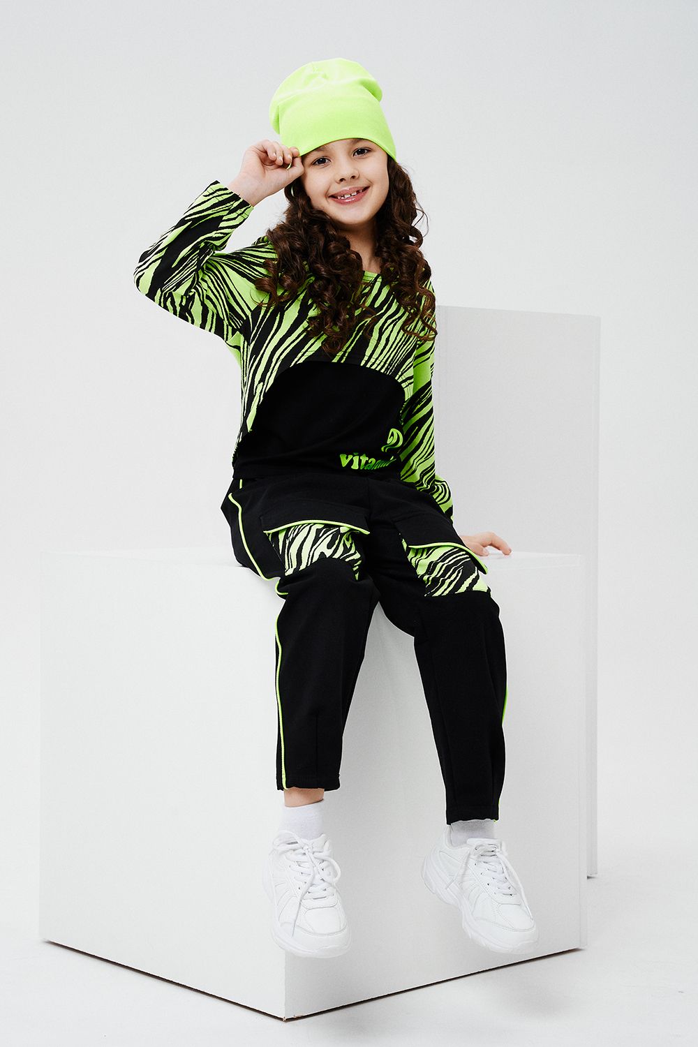 Костюм 67057 детский - салатовый+черный