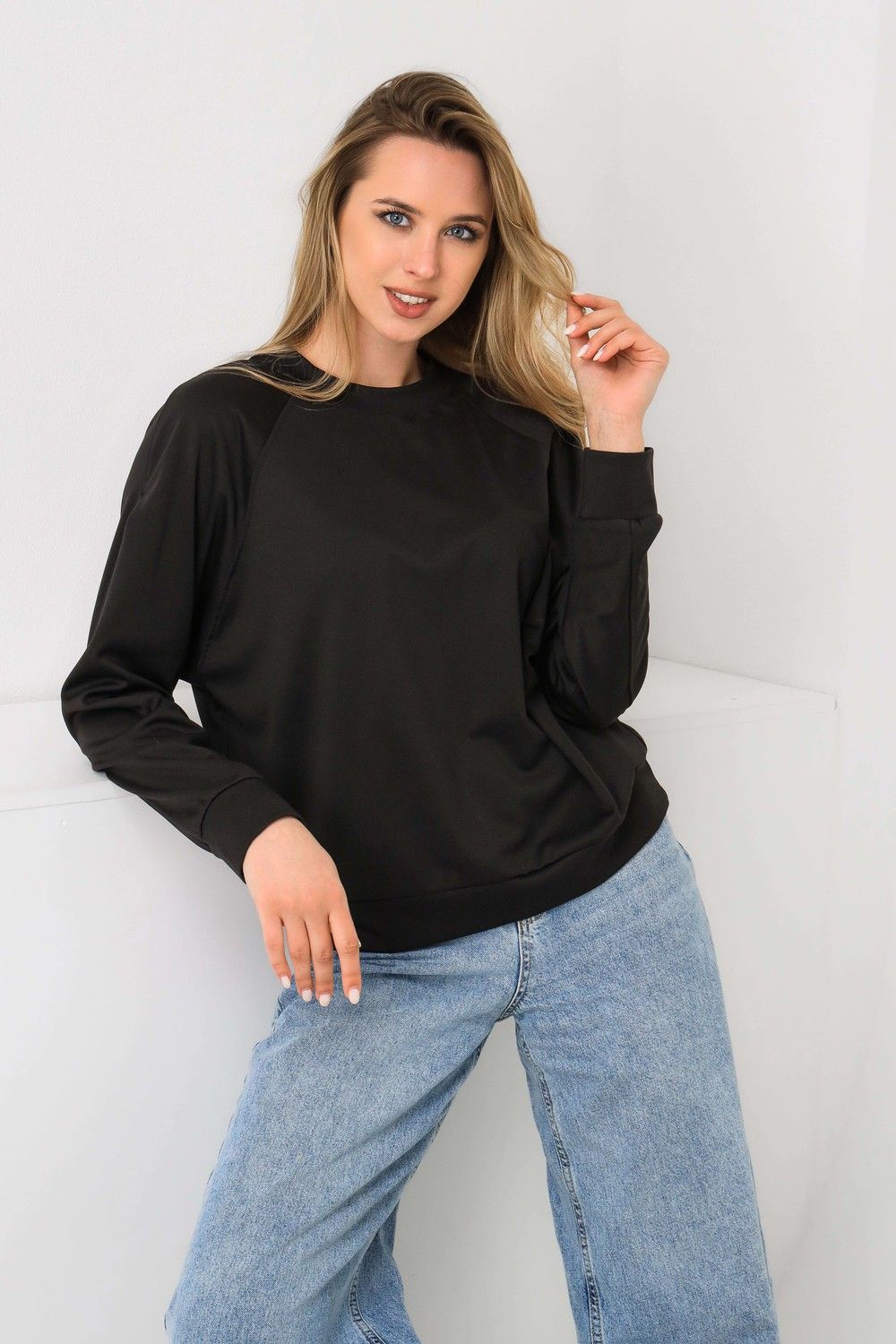 Лонгслив Нейлон  1302 - черный