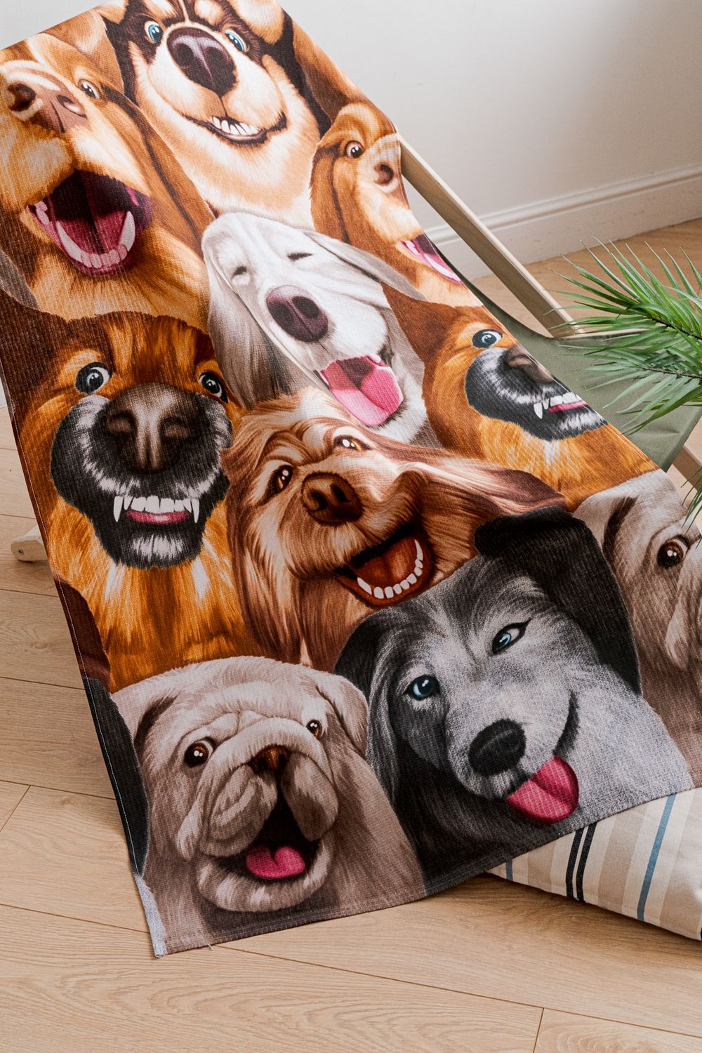 Полотенце банное Друзья - коричневый