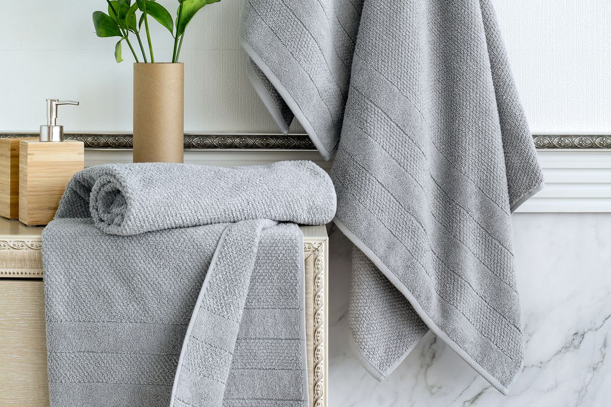 Махровое банное полотенце Verossa Milano - холодный серый