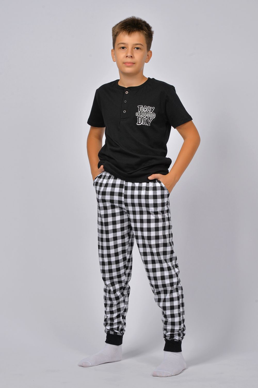 Пижама для мальчика 92219 - черный/черная клетка