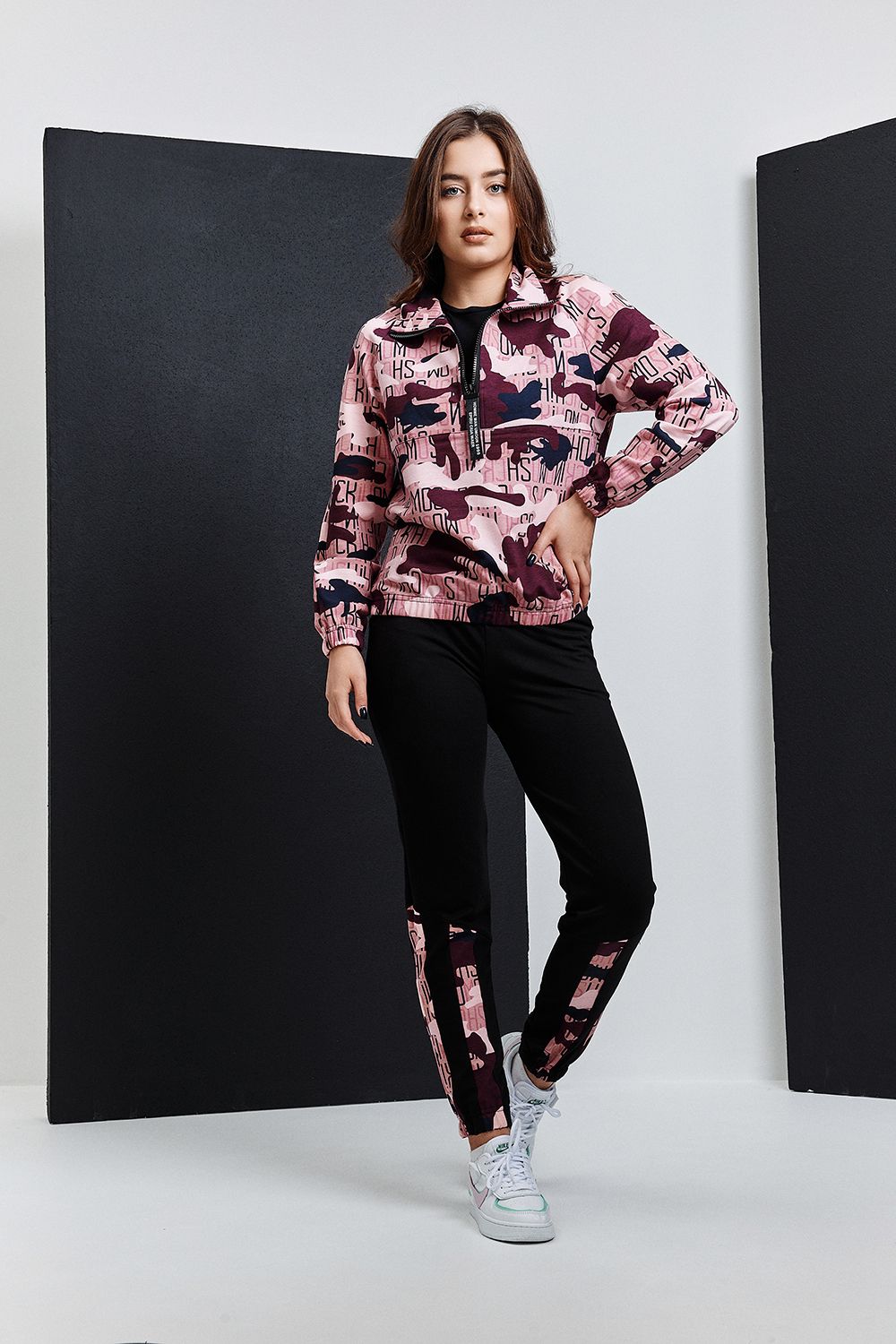 Костюм 8396 - пудровый