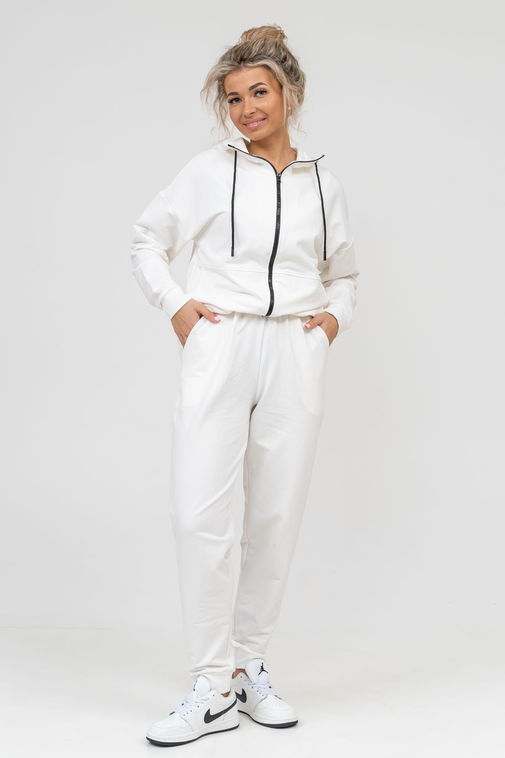 Костюм 36660 - молочный