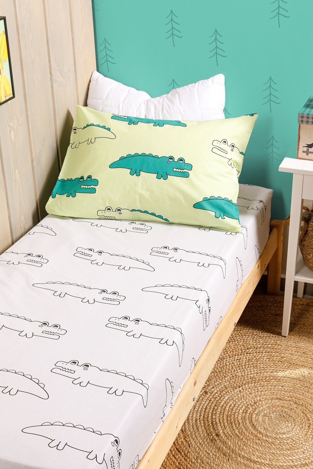 Простыня на резинке Wake me Wake - крокодилы