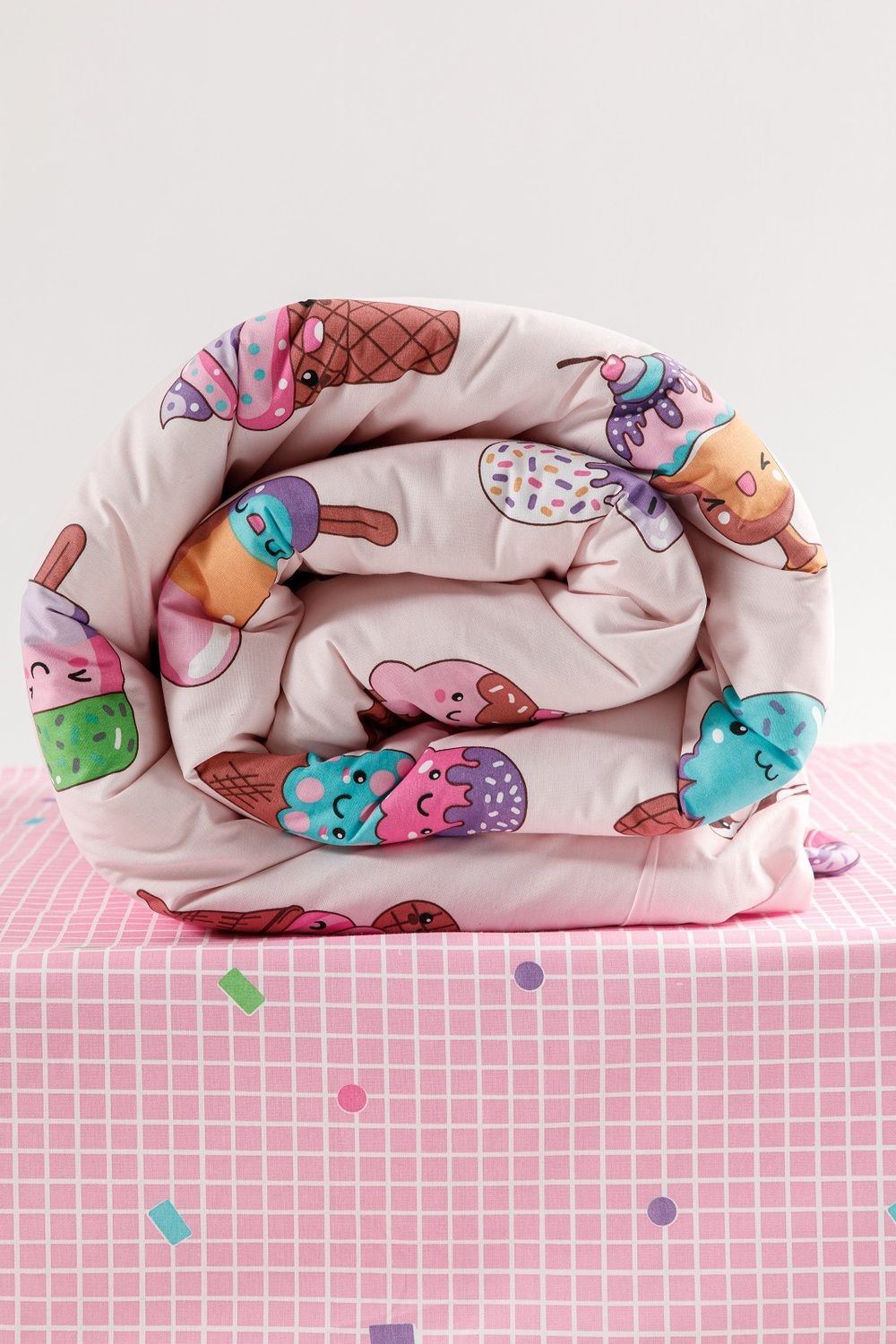 Простыня на резинке Wake me Wake - пломбир