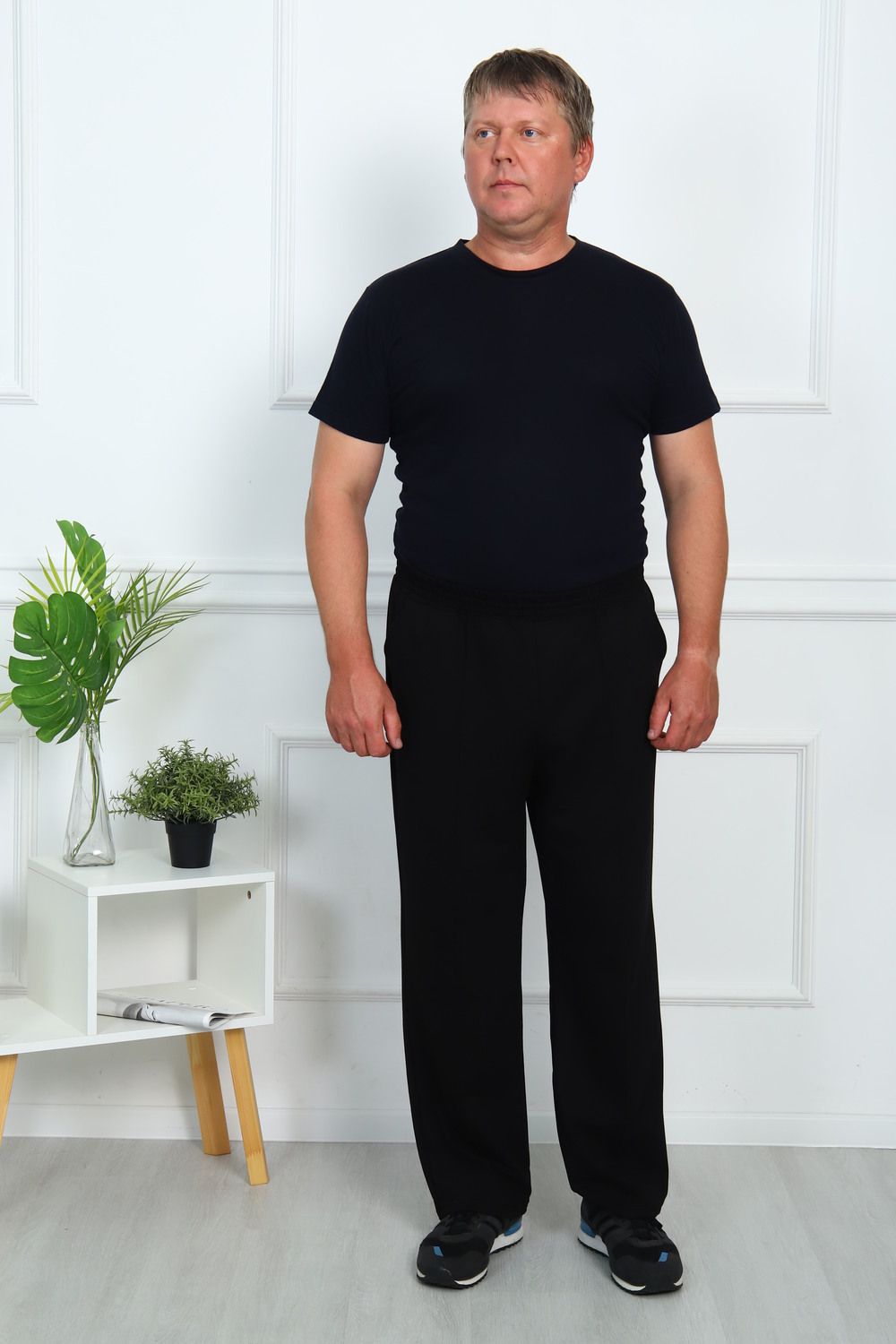 Брюки 375700 спортивные - черный