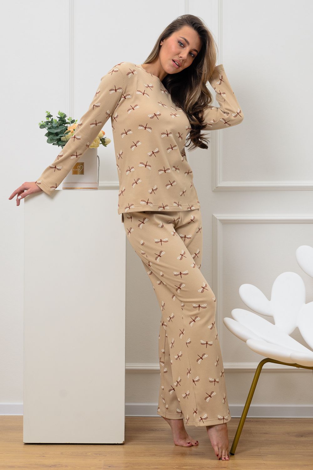 Костюм 18079 - бежевый