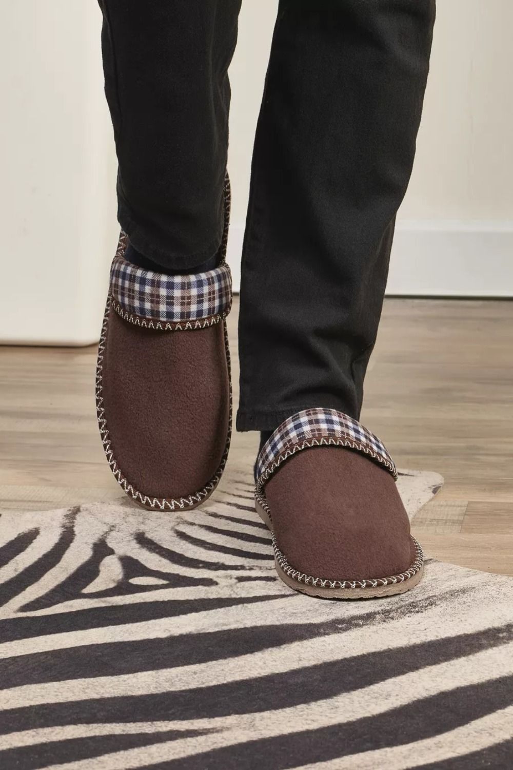 Тапочки мужские арт.91 - коричневый