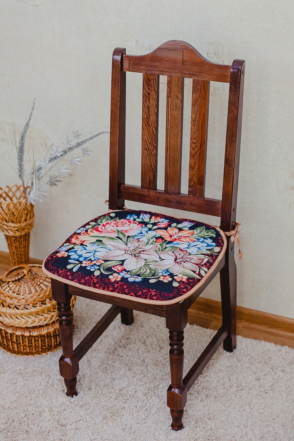 Сидушка на стул квадратная 43х43 - коричневый/лилии