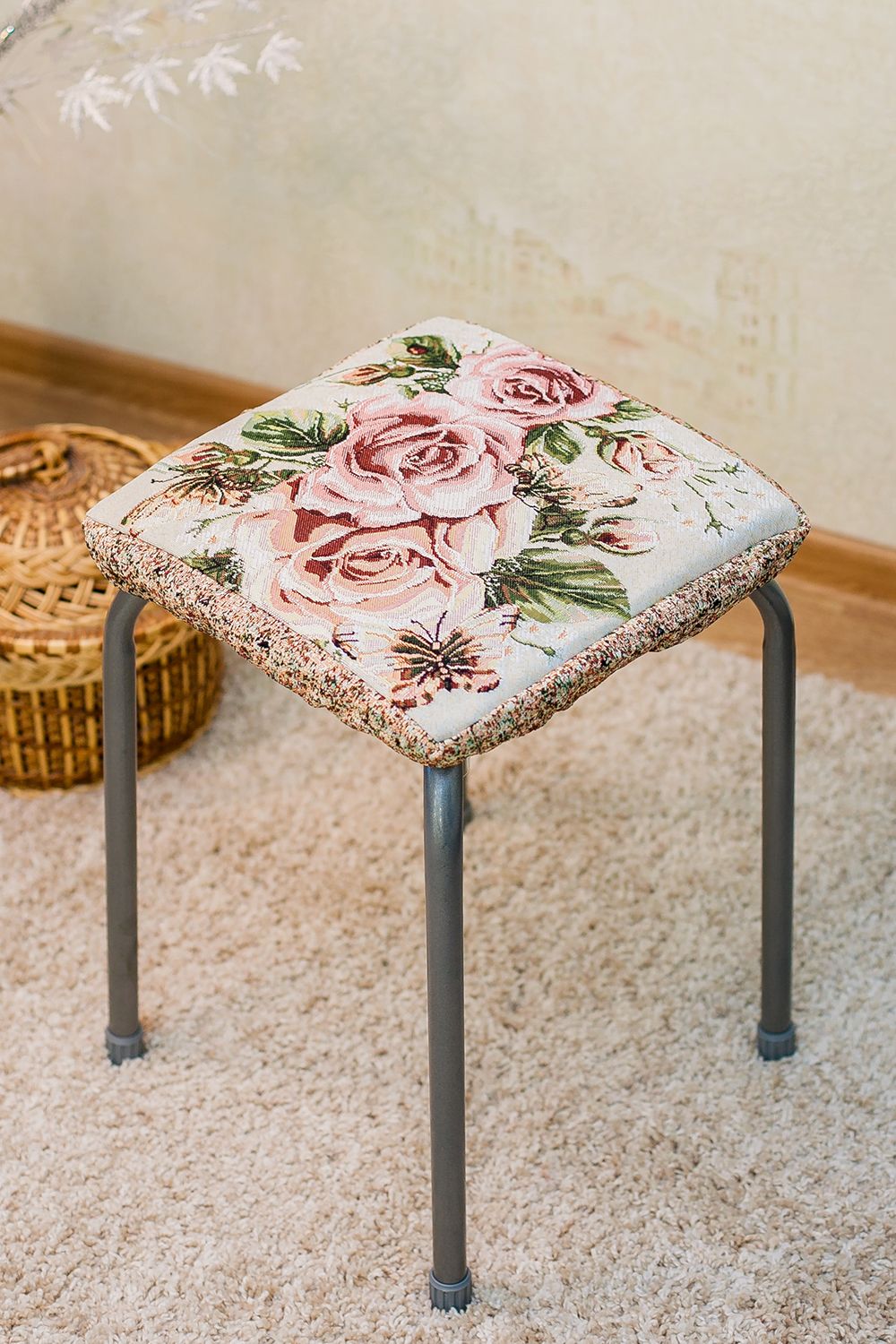 Сидушка на табурет квадратная 32х32 - бежевый/роза