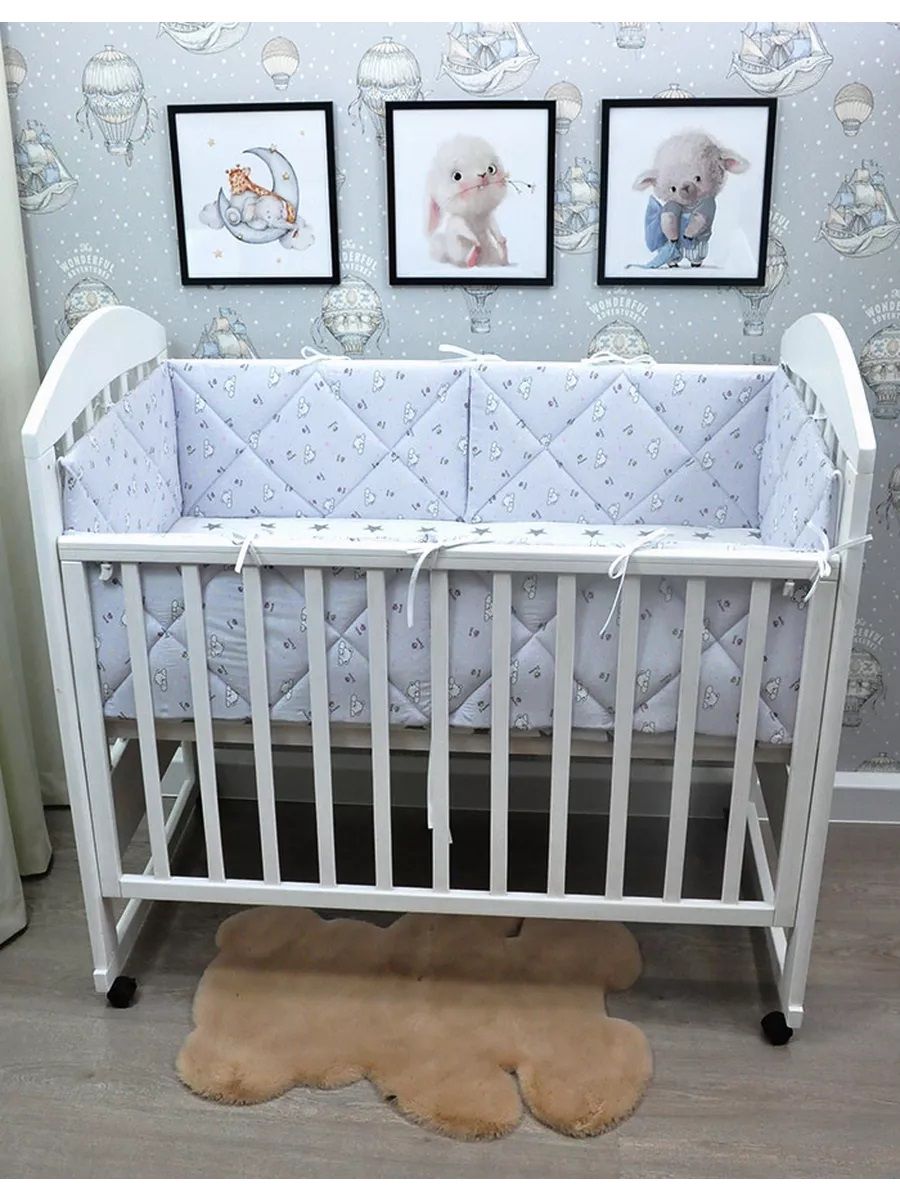 Бортики в кроватку для новорожденных стеганые - Мишки на сером