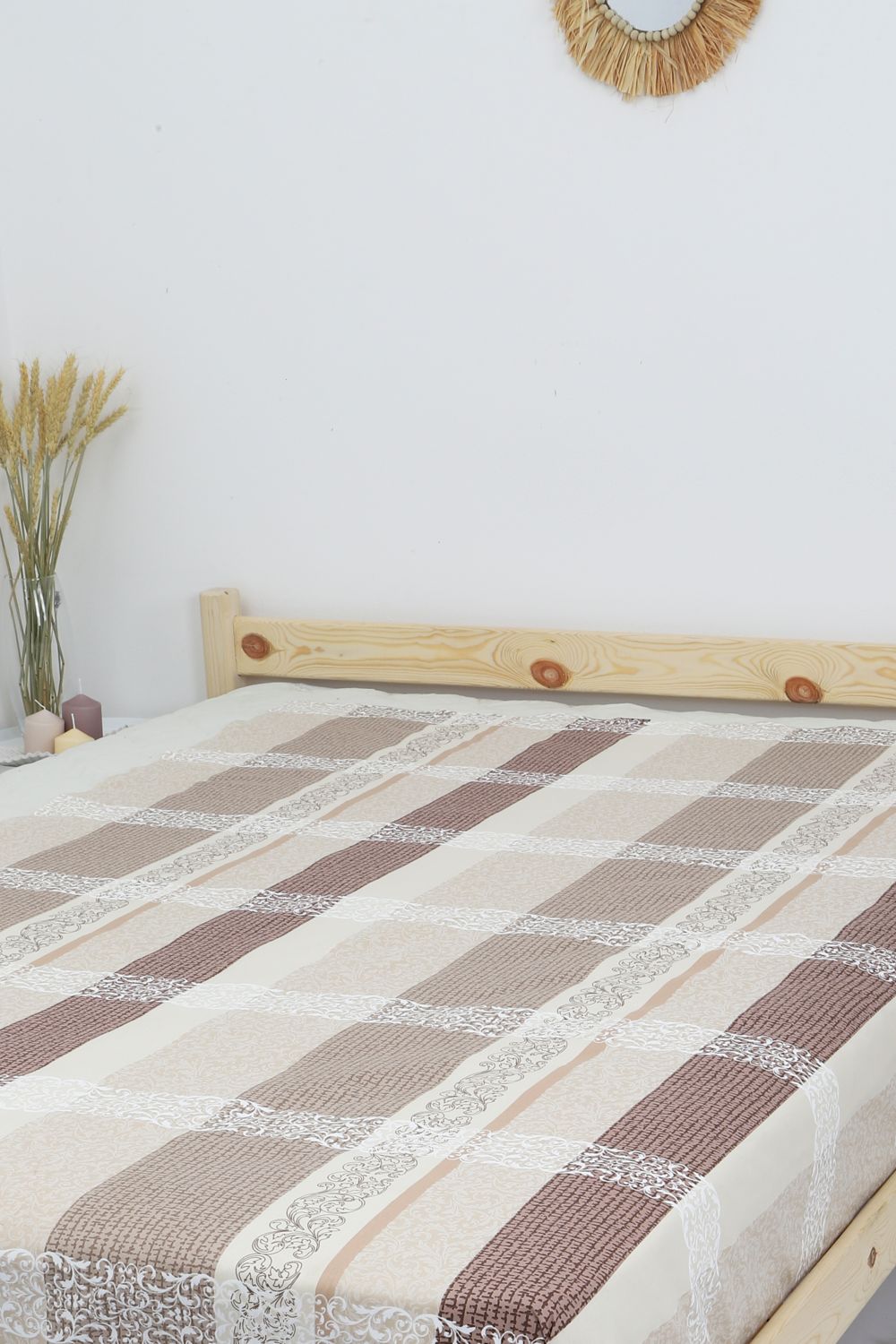 Простыня на резинке бязь 142г/м2 Орнамент - коричневый/бежевый