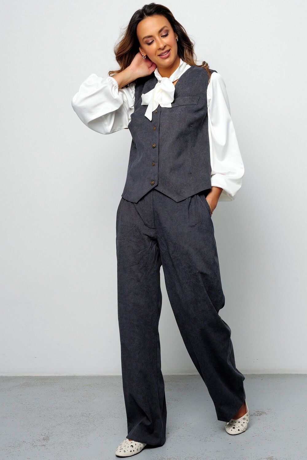 Костюм брючный вельветовый с жилеткой 399GRY - серый