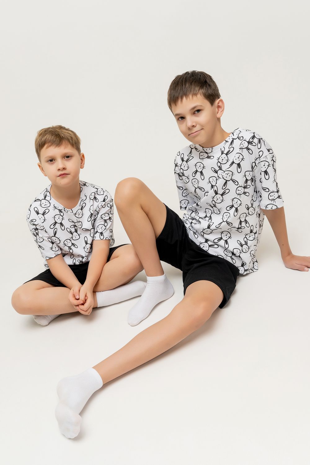 Детская футболка ДПФ/зайцы - зайцы