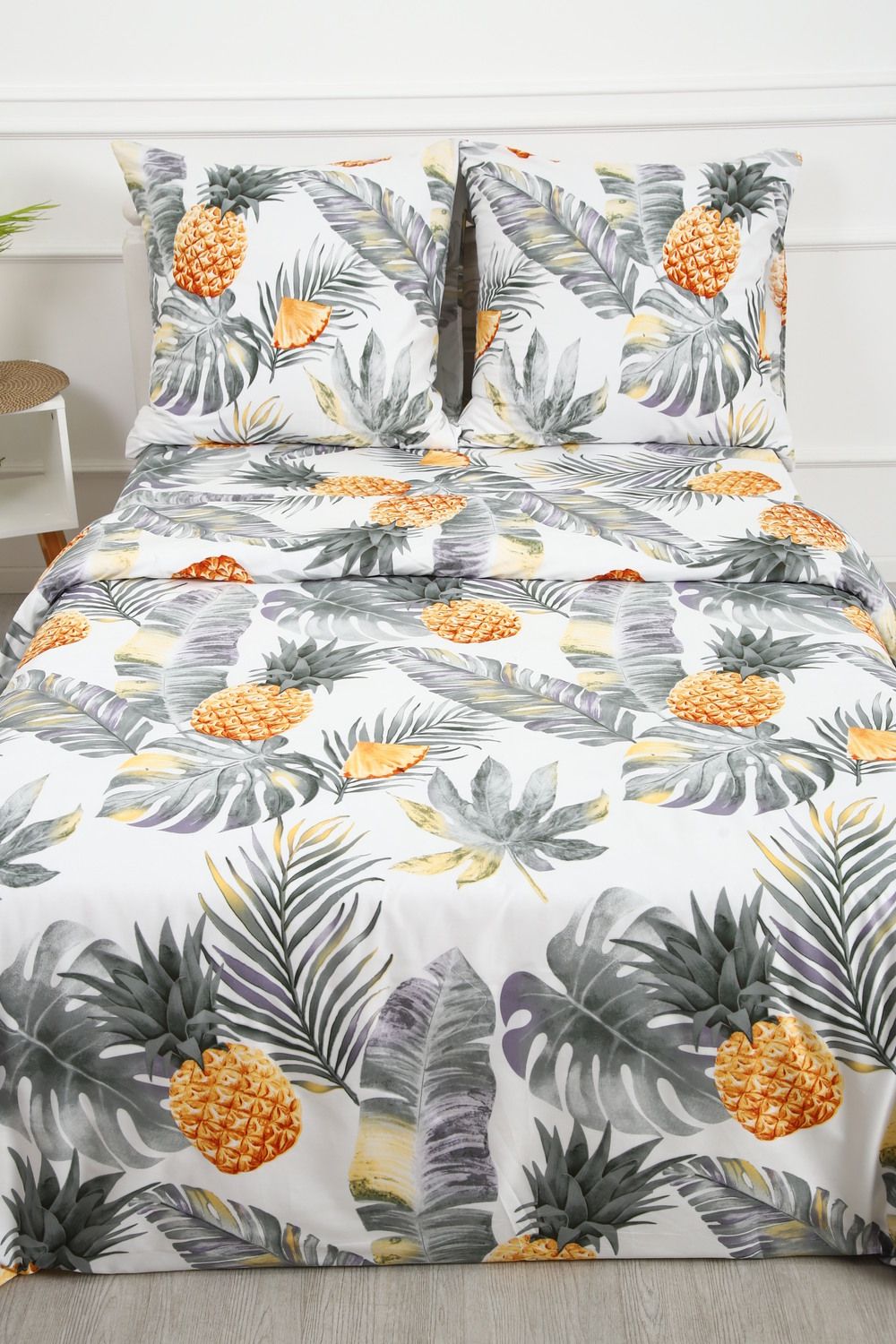 Постельное белье С листьями ананасы полисатин, наволочки 70х70см