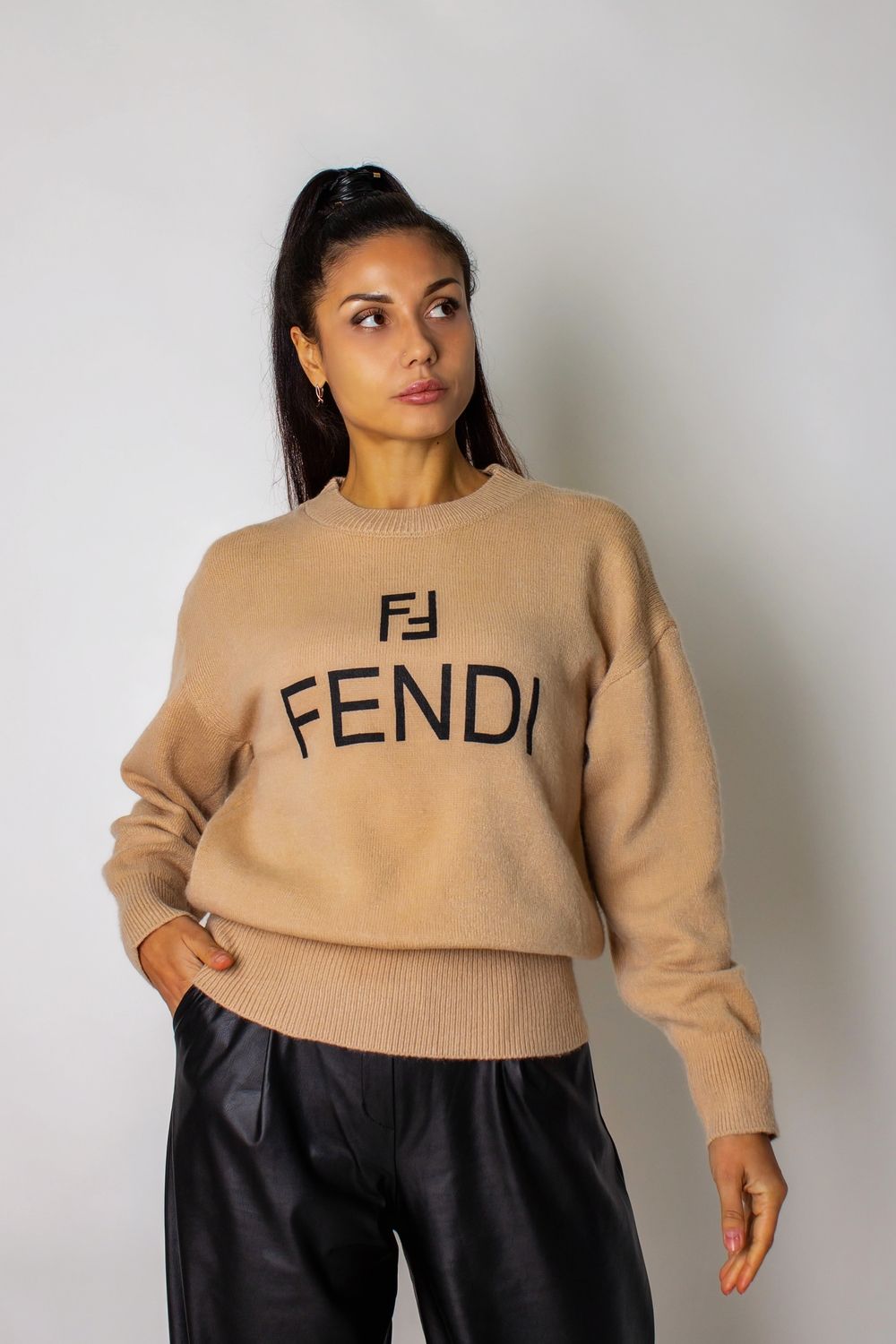 Теплый джемпер F женский арт.1835 - бежевый