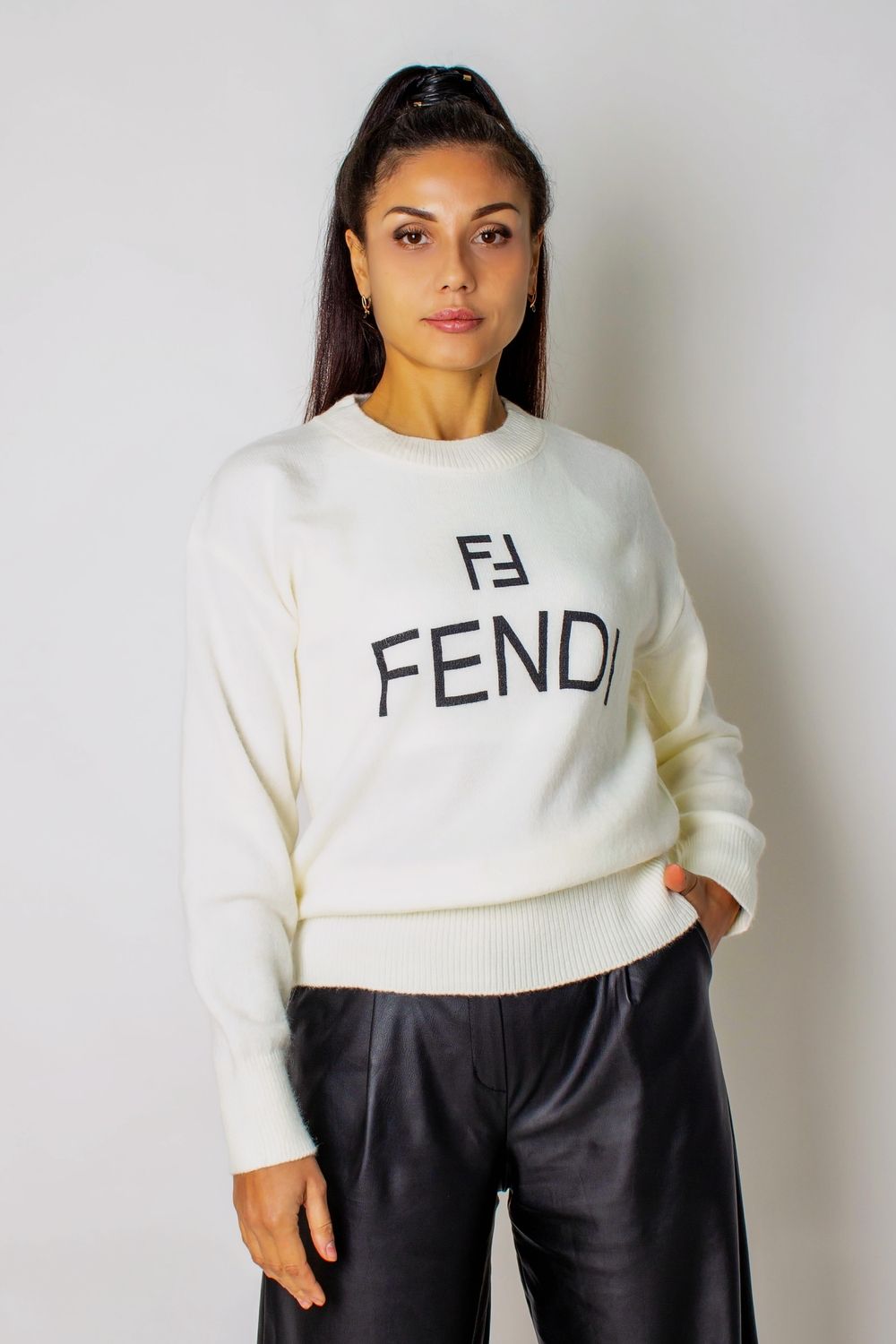 Теплый джемпер F женский арт.1835 - белый