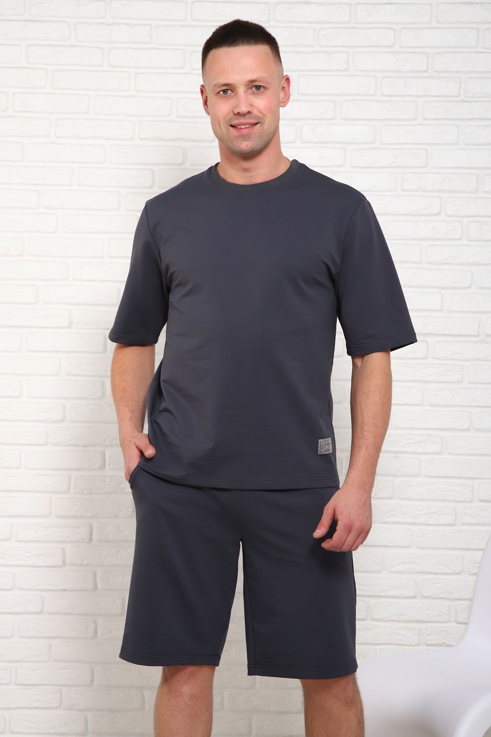 1054 Костюм - серый