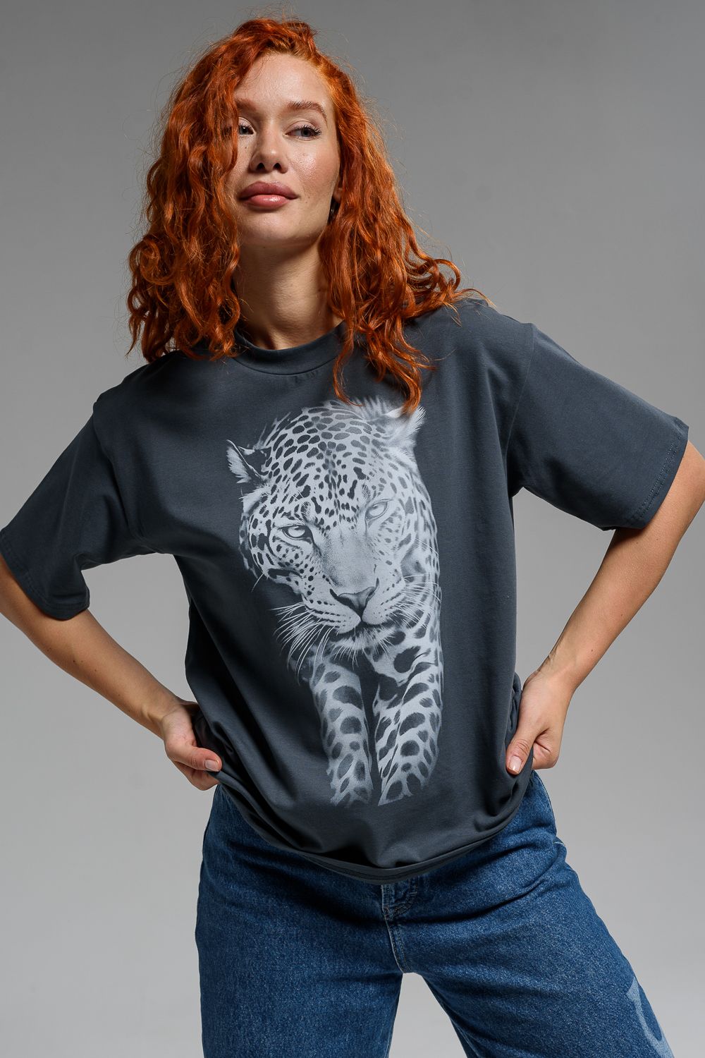 8506/1 Футболка женская оверсайз - графит+Барс