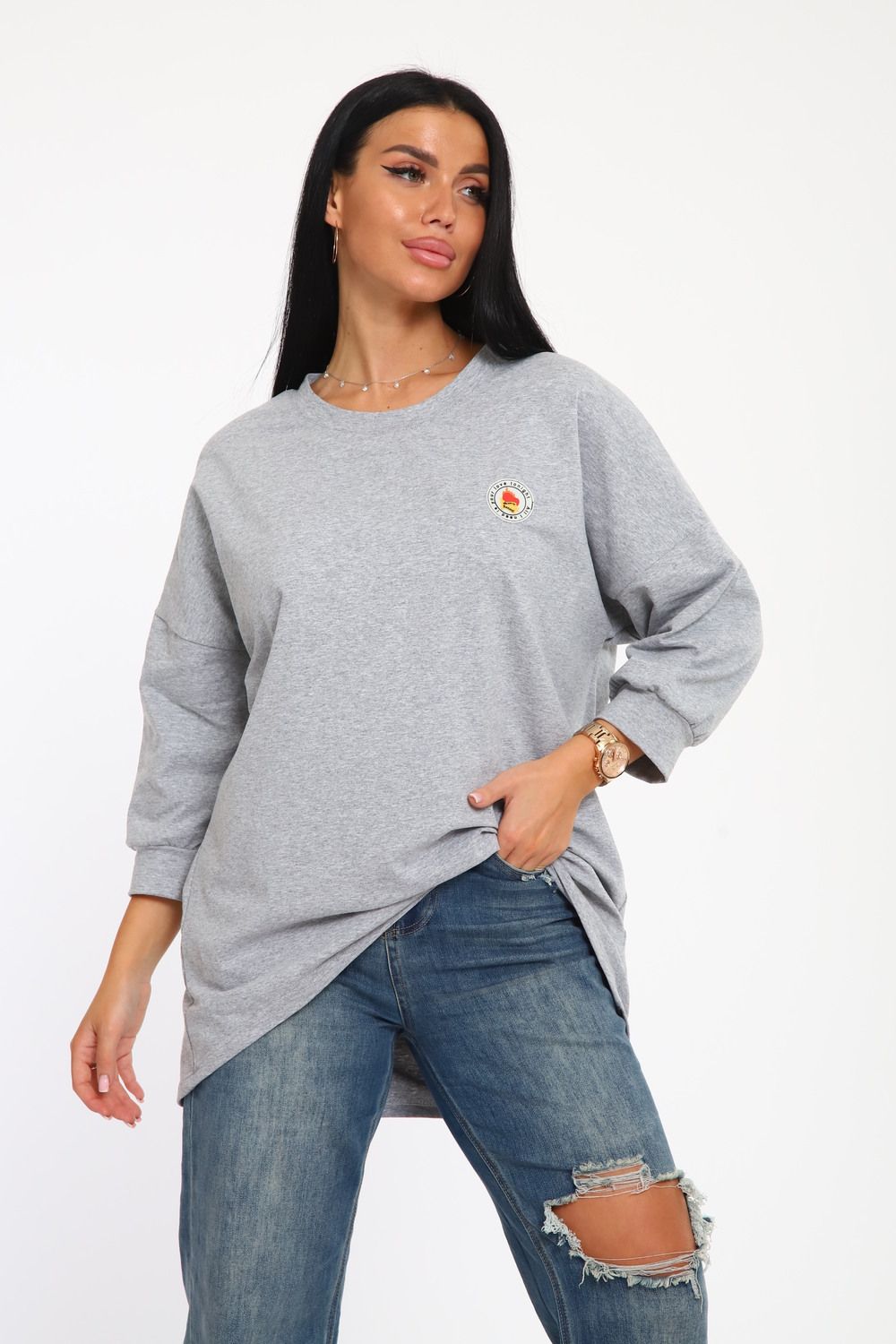 24414 Джемпер удлиненный с лейблом - серый,белый