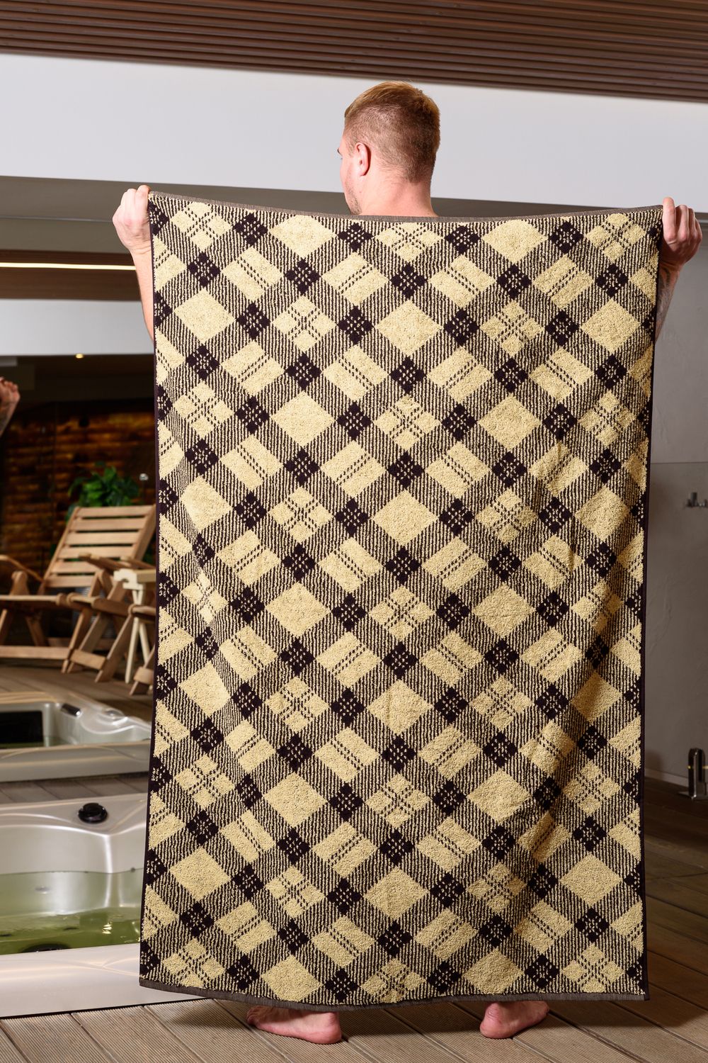 Полотенце махровое Шотландка - бежевый