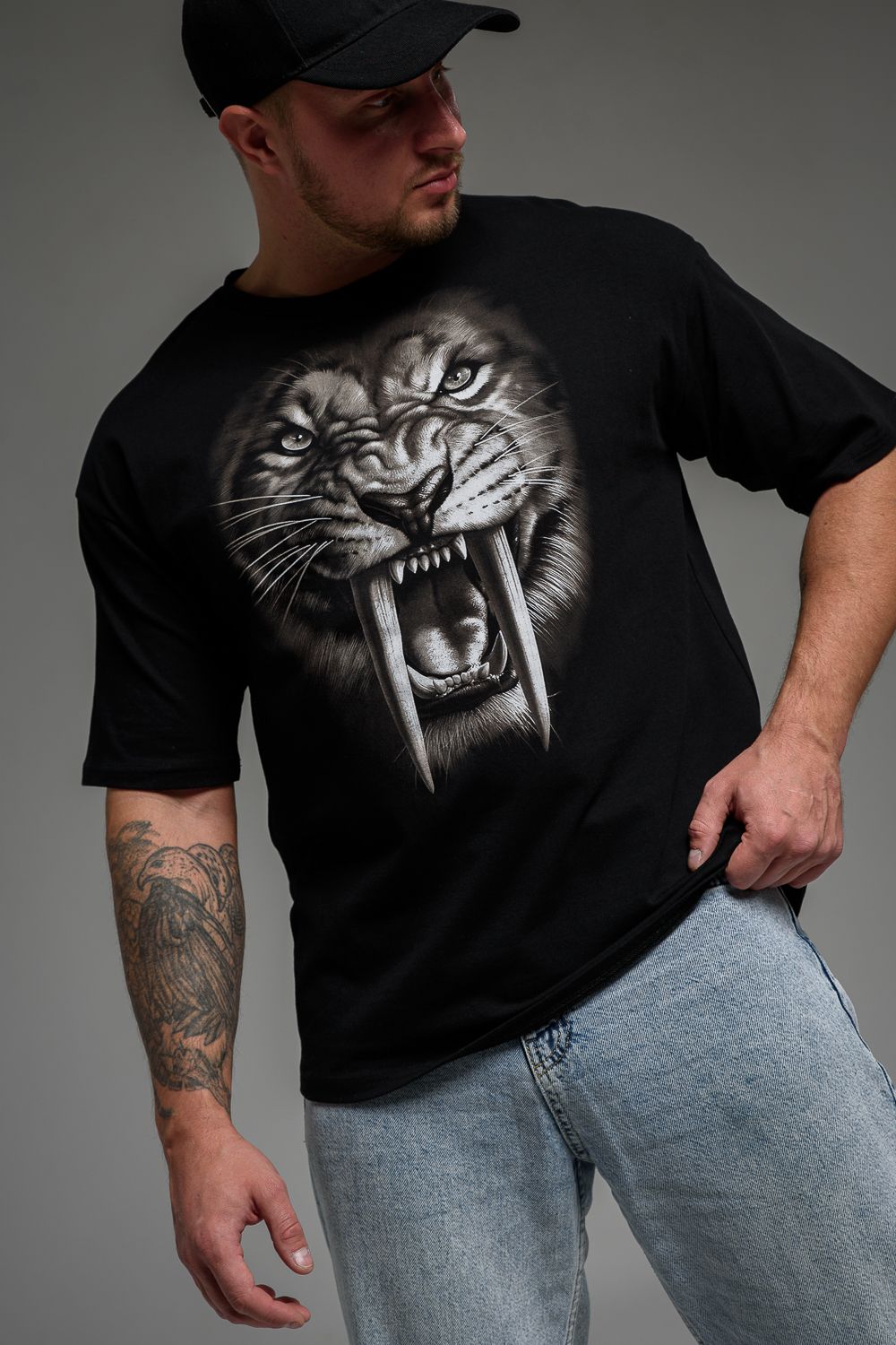 Футболка мужская 8507/1 оверсайз - черный+тигр