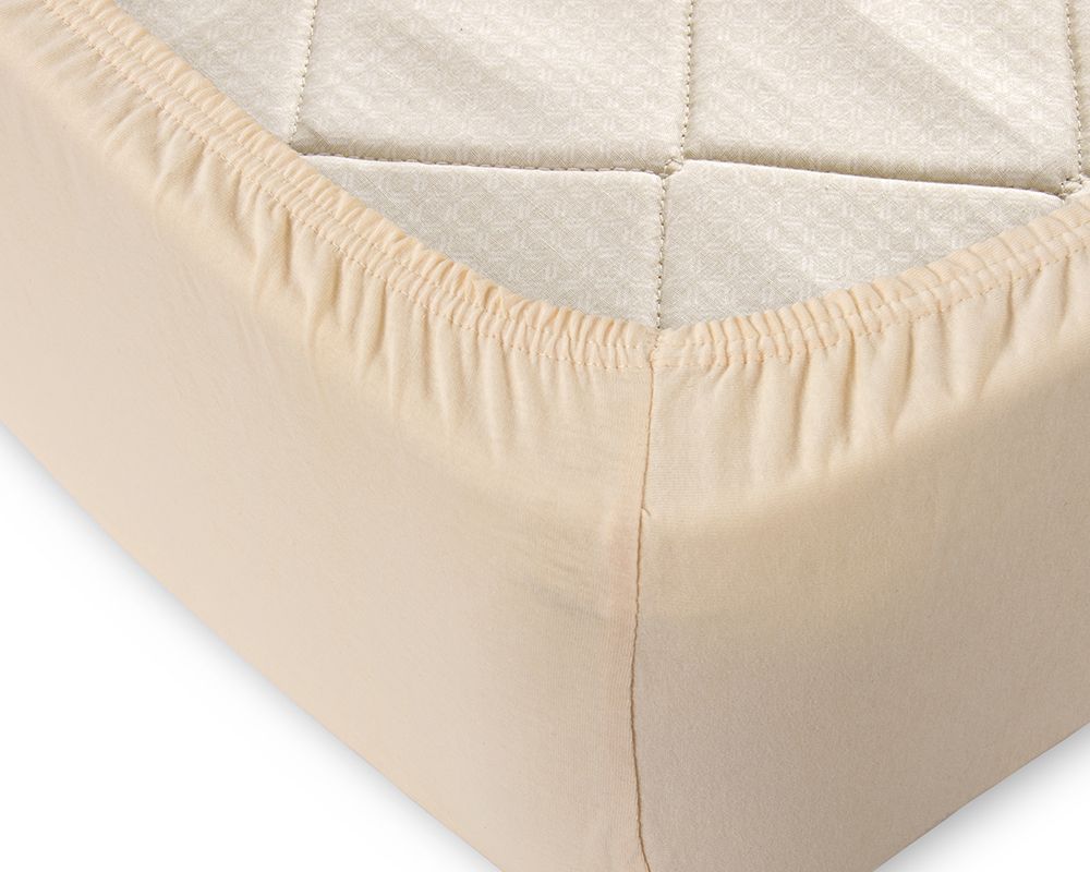 Трикотажная простынь на резинке - бежевый