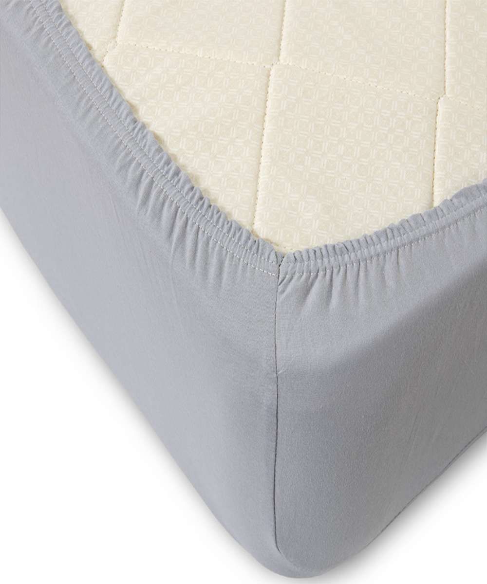 Трикотажная простынь на резинке - серый