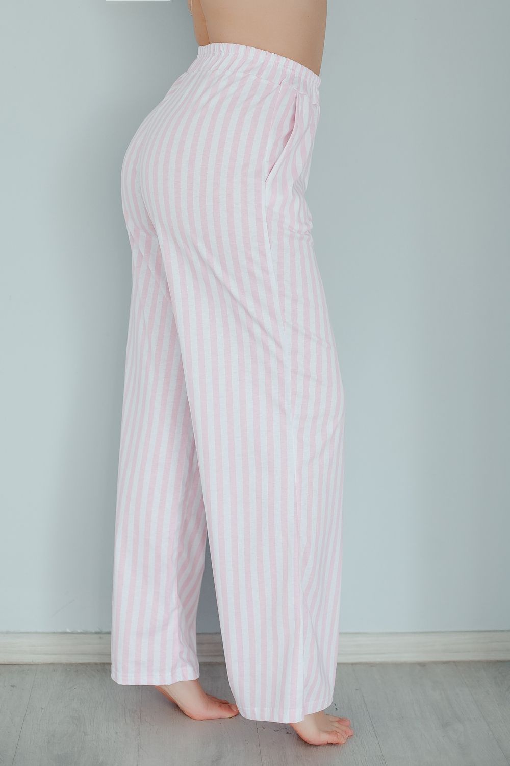 Брюки палаццо домашние широкие красная клетка - полоса розовая