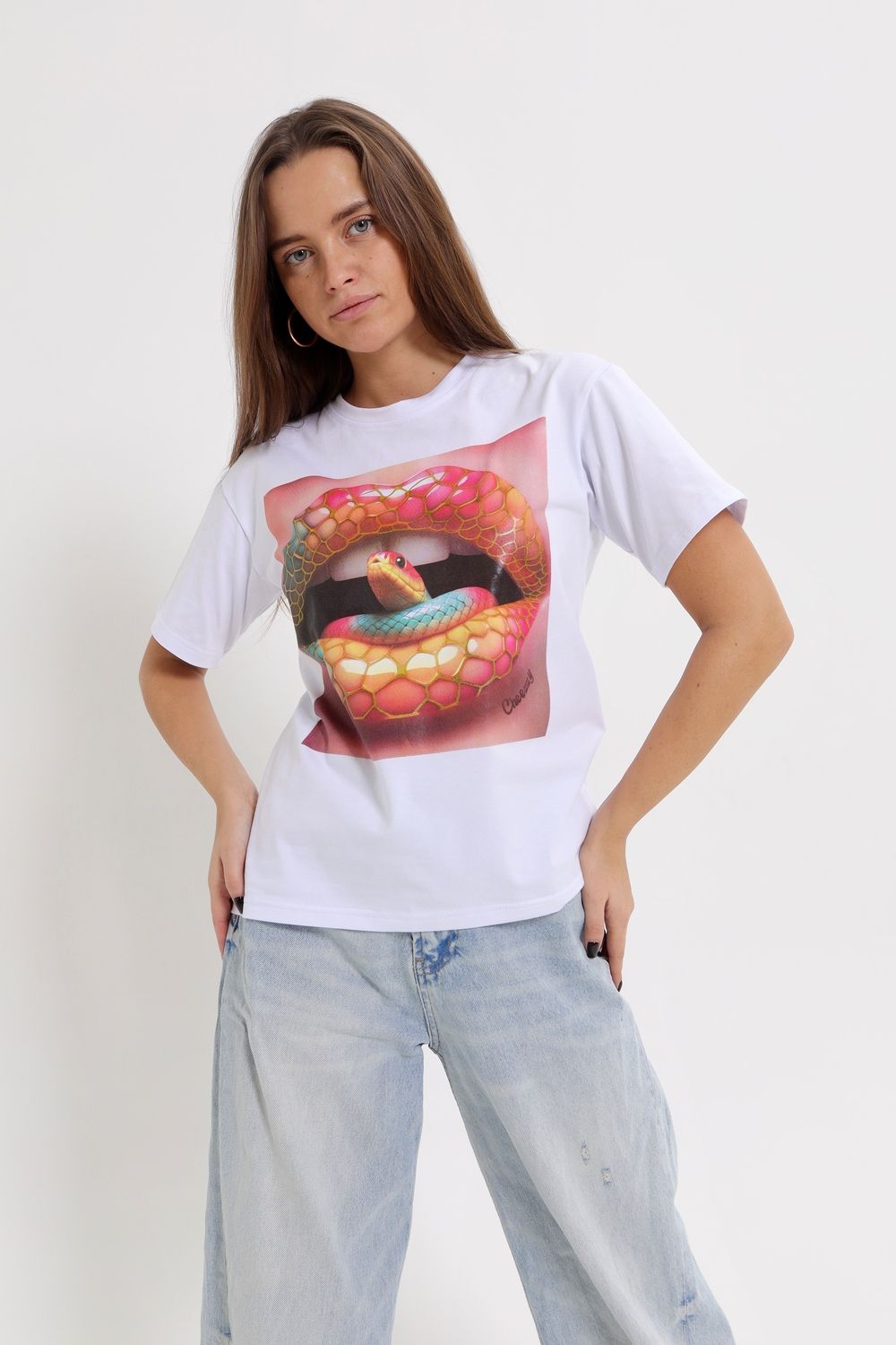 Футболка с принтом (змея)