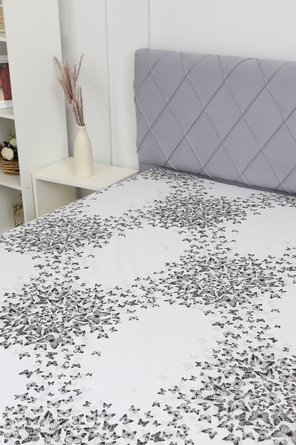 Простыня на резинке поплин Бабочки - белый