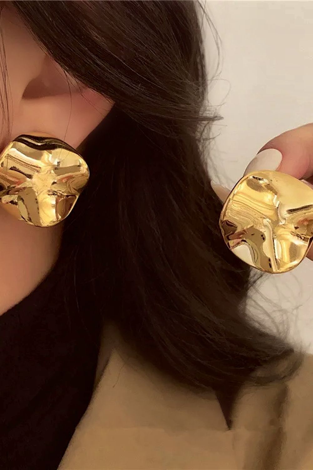 Серьги с эффектом мятого металла Круг  + Подарок - золото