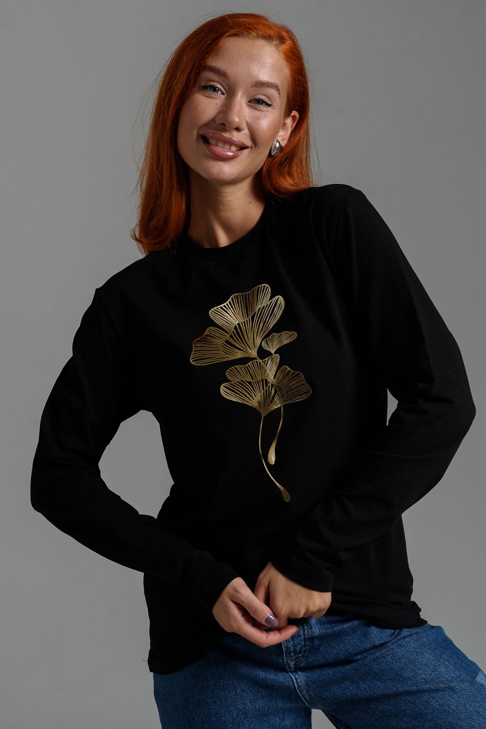 8519-1 Футболка с длинным рукавом женская - черный+листья