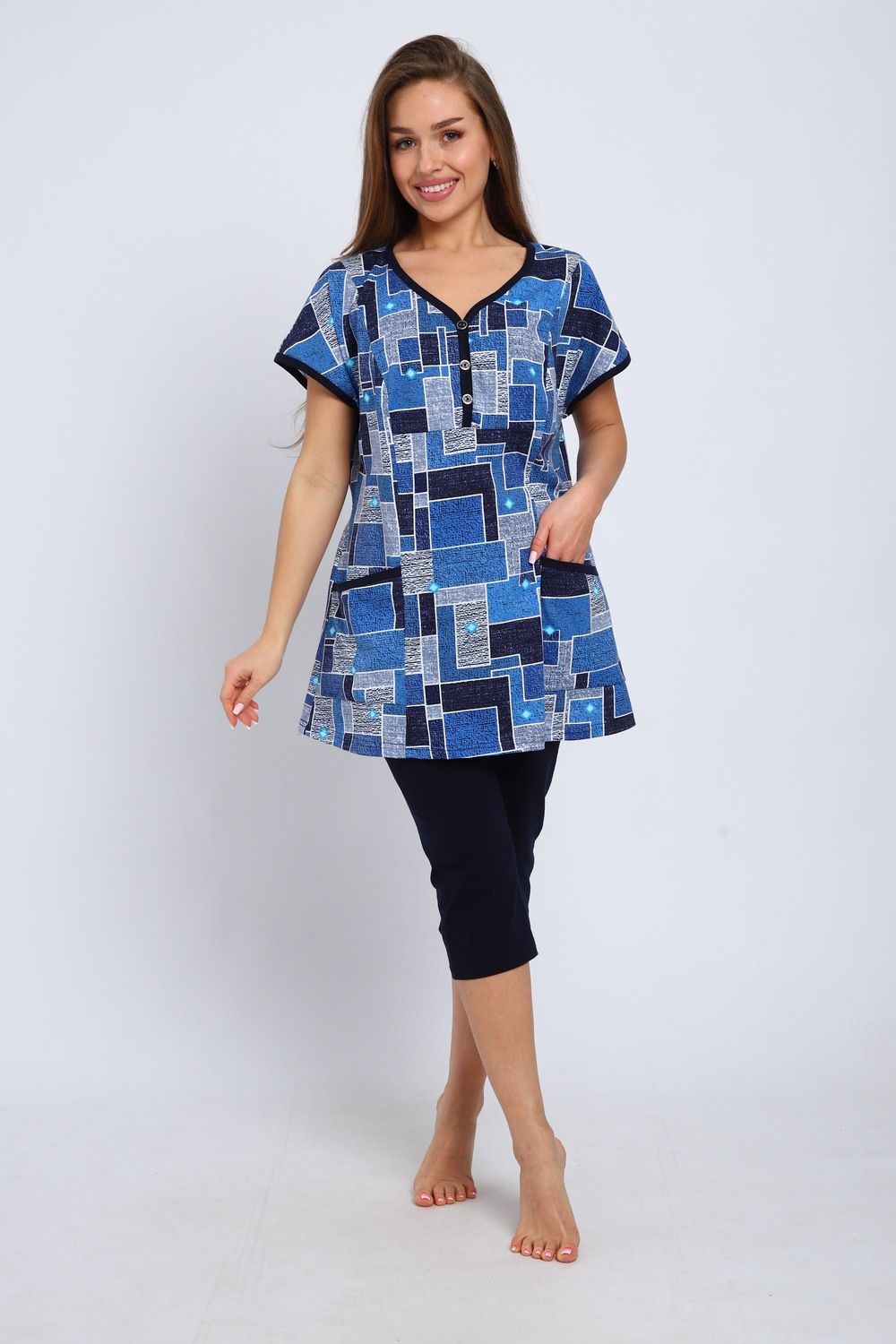 157 Костюм с бриджами - голубой