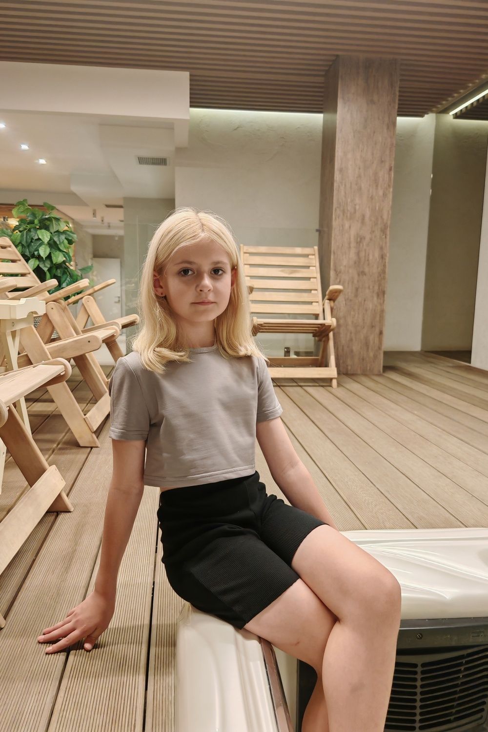 83908/1 футболка укороченная детская - серый