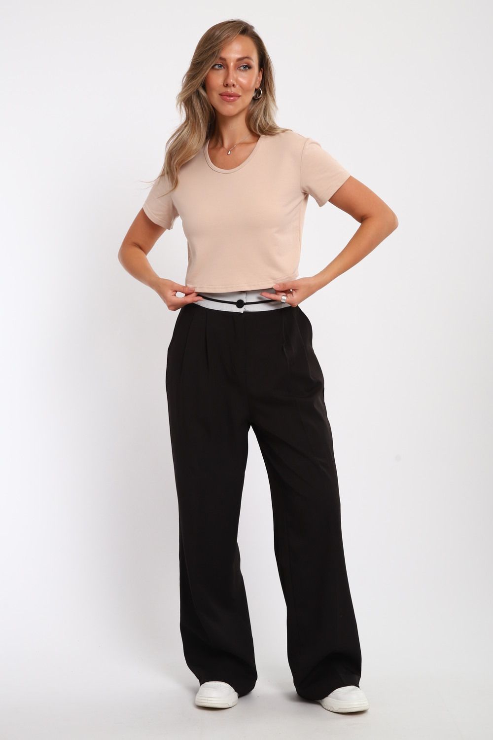 83908 укороченная футболка женская - бежевый