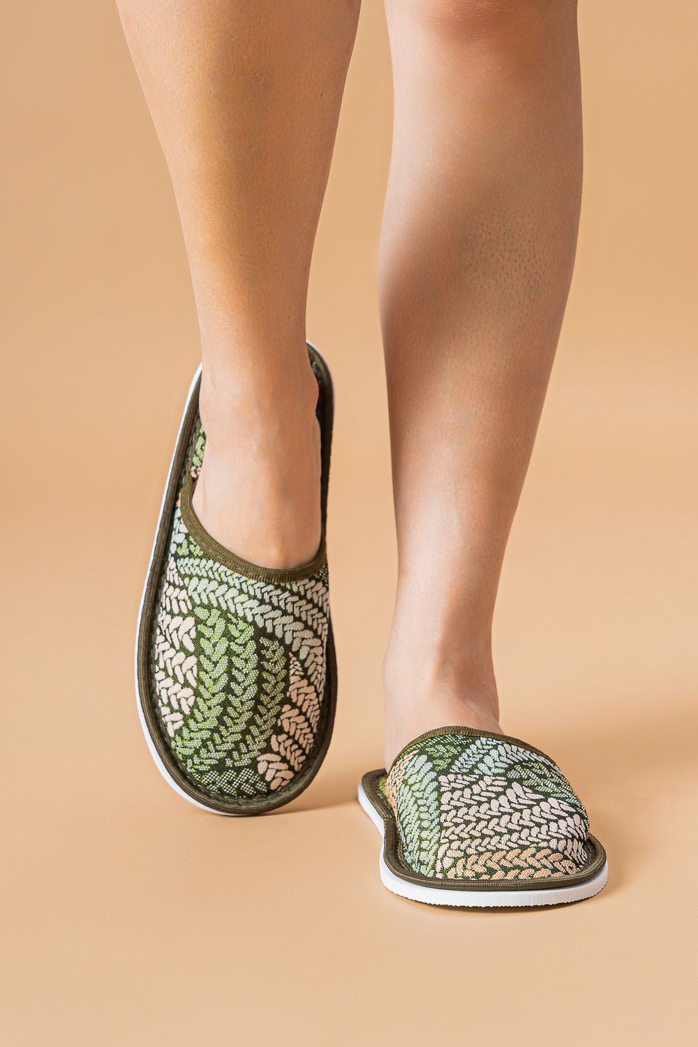 Тапки женские ЖТП - косички/зеленый