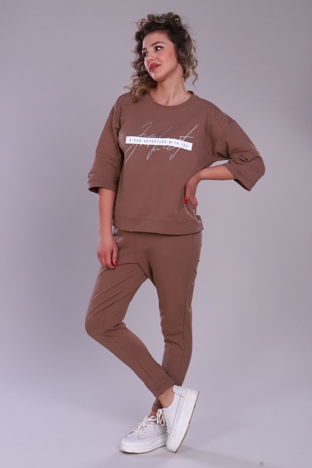 Костюм женский с брюками и кофтой 303 - какао