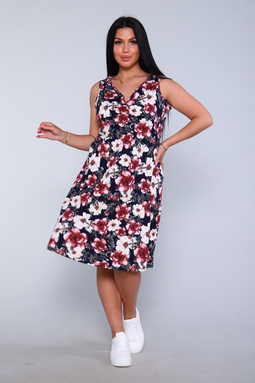 Сарафан на бретелях с цветочным принтом - темно-синий