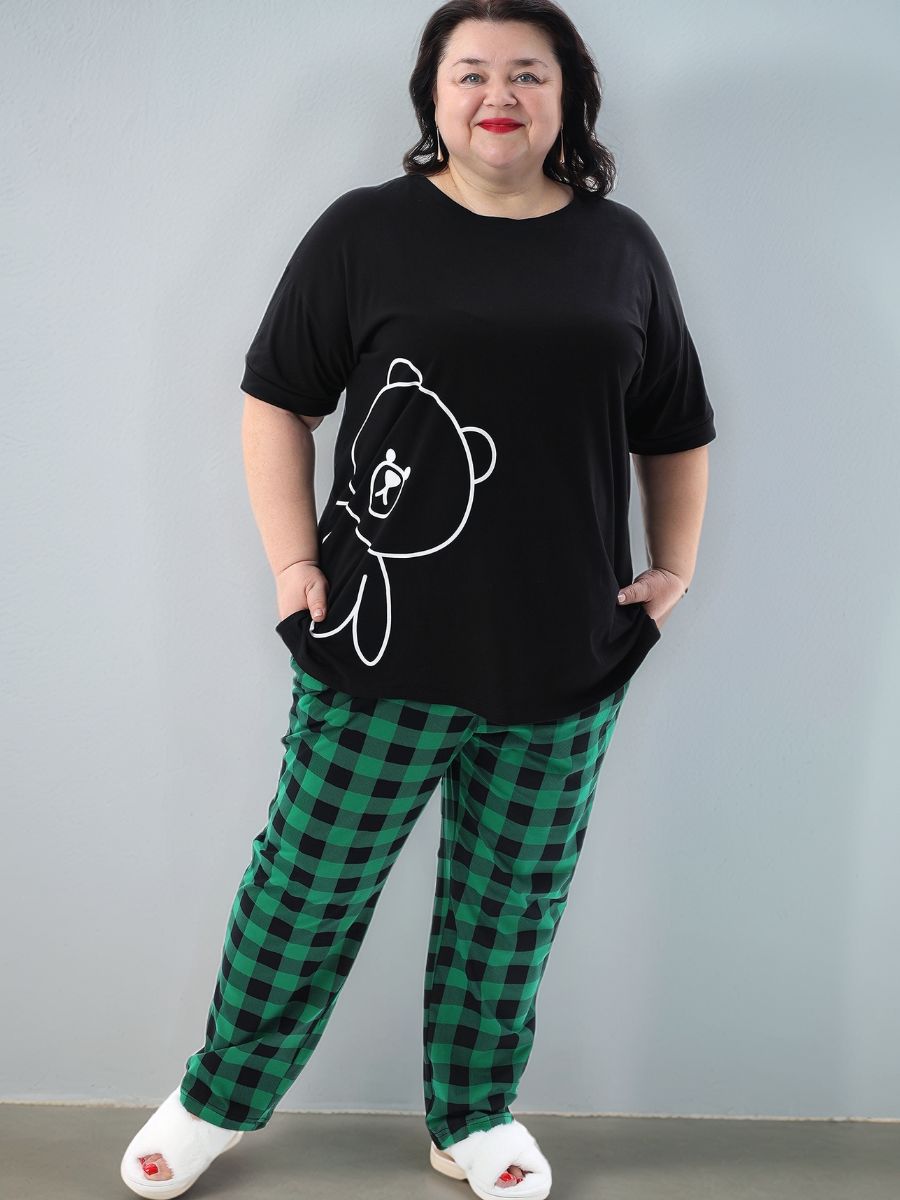 Пижама больших размеров с брюками Мишка - зеленый,черный