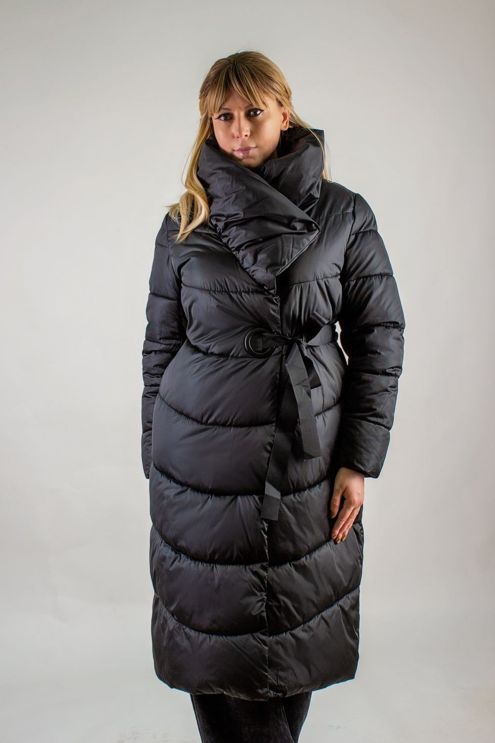 Стеганое пальто с бантом арт.817 - черный