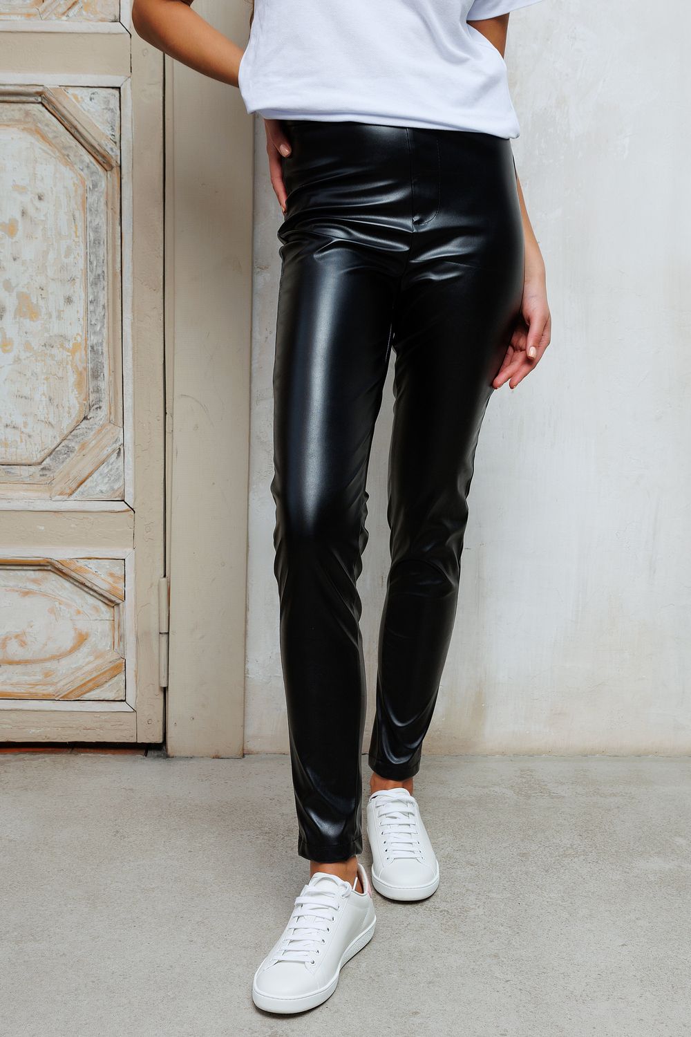 Леггинсы из экокожи 339BLK - черный