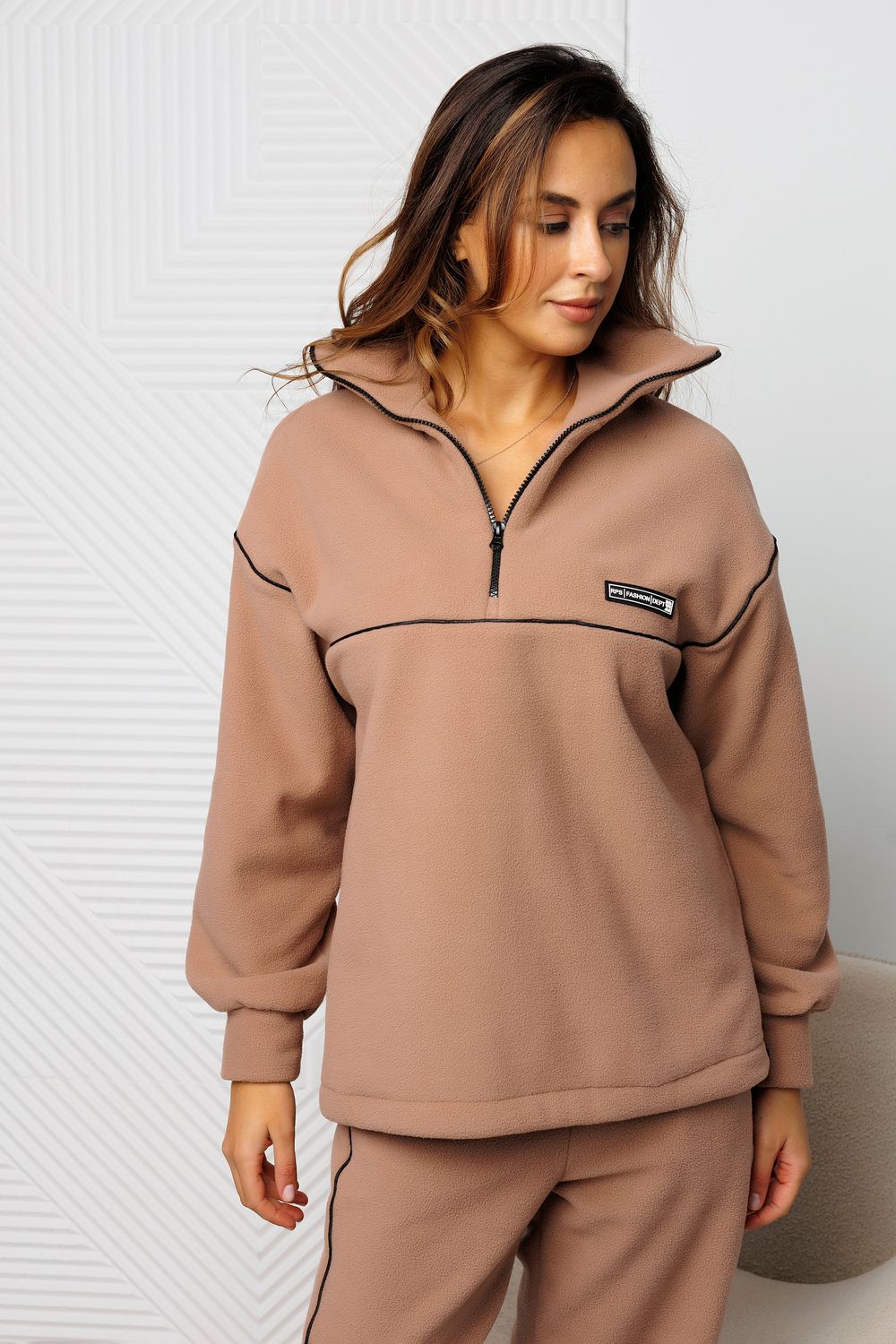 Костюм спортивный флисовый 424 - бежевый