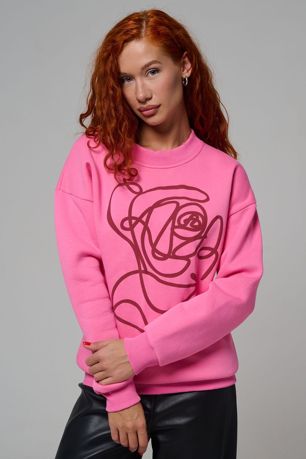 8577 женский свитшот оверсайз - розовый+роза